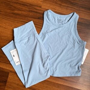 NWT Athleta Transcend Set Crop Tank and 7/8 Leggings in Heron Light Blue